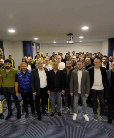 Erfeder, Fenerbahçeli̇ Üyeleri̇ Buluştu