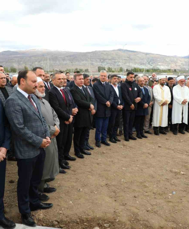 Erzi̇ncan Ceza İnfaz Kurumunda "Muhammed Nayi̇r Cami̇i̇ Ve Ayşe Aktaş Kuran Kursu Açıldı