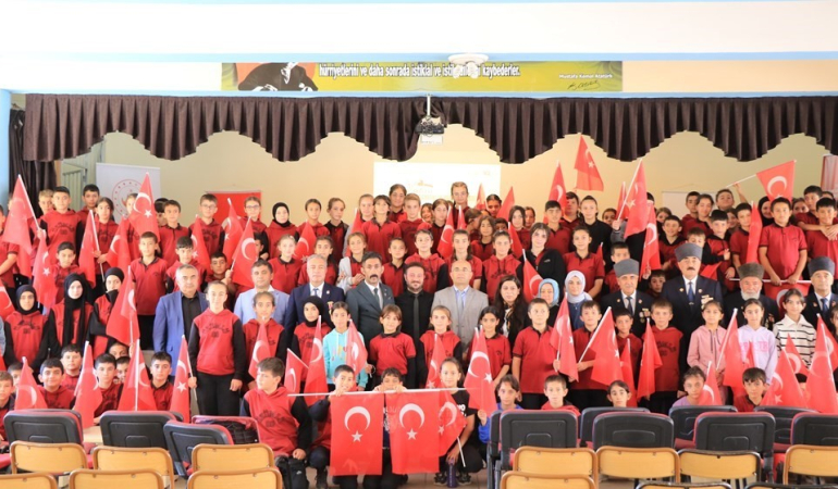 Erzi̇ncanda “Vatan Ve Kahramanlar” Buluşması