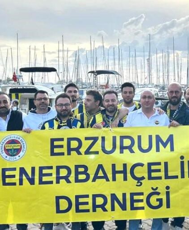 Erzurum Fenerbahçeli̇ler Derneği̇nden Cumhuri̇yet Bayramı Mesajı