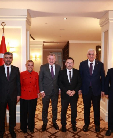 Erzurum Heyeti̇nden Bakan Baka Zi̇yaret