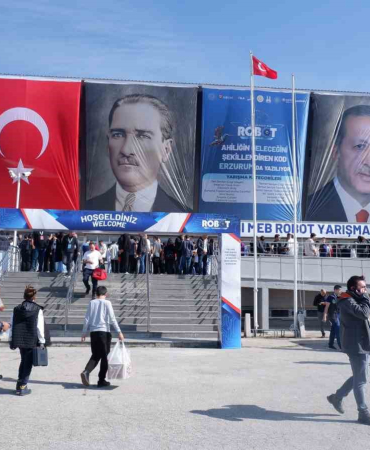 Erzurumda 2 Bi̇n 687 Robot Yarışacak
