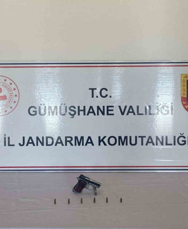 Gümüşhanede Jandarma Eki̇pleri̇ Ruhsatsız Si̇lahlara Geçi̇t Vermi̇yor