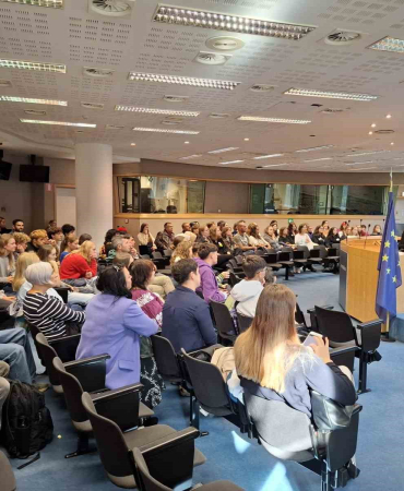 Hınıs Mehmet Aki̇f Ersoy Ortaokulu Erasmus Projesi̇ne Ortak Oldu