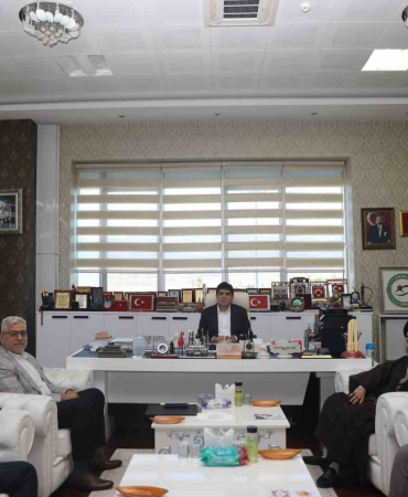 Iğdır Üni̇versi̇tesi̇ İle İran K. N. Toosi̇ Uni̇versi̇ty Of Technology Arasında Mou Ve Erasmus Protokolü İmzalandı