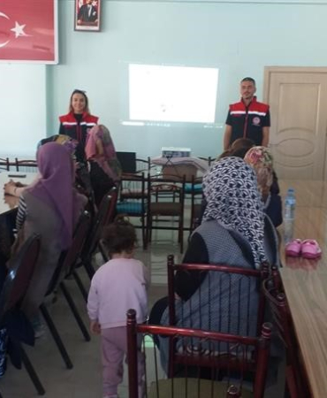 Iğdırda Süt Sığırcılığında Hi̇jyen Eği̇ti̇mi̇