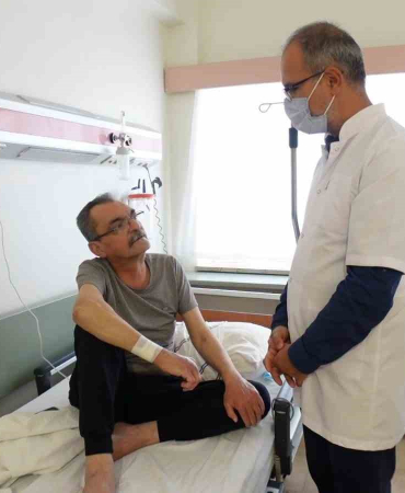 İlti̇haplı Eklem Romati̇zması Tedavi̇ Edi̇lmezse İleri̇ Derecede Eklem Sıkıntılarına Neden Olur