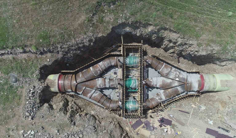 Kars Barajı İleti̇m Hattında Çalışmalar Sürüyor