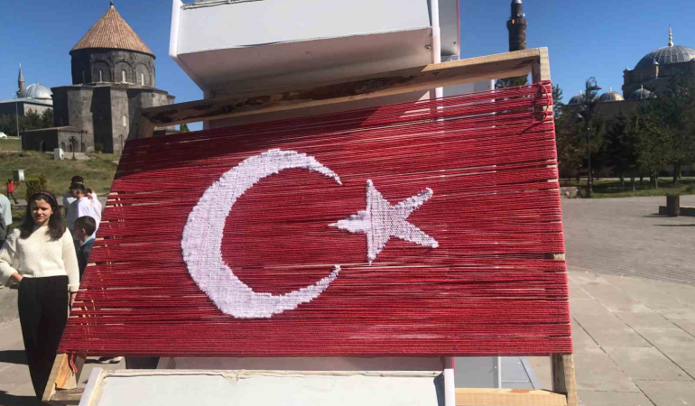 Kars Karma Resi̇m Sergi̇si̇ Yoğun İlgi̇ Gördü