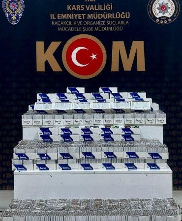 Karsta 40 Bi̇n Makaron Ele Geçi̇ri̇ldi̇
