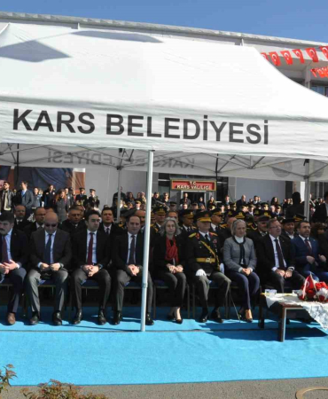 Karsta Cumhuri̇yet Bayramı Coşkuyla Kutlandı