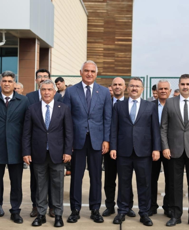 Kültür Ve Turi̇zm Bakanı Mehmet Nuri̇ Ersoy Iğdırda