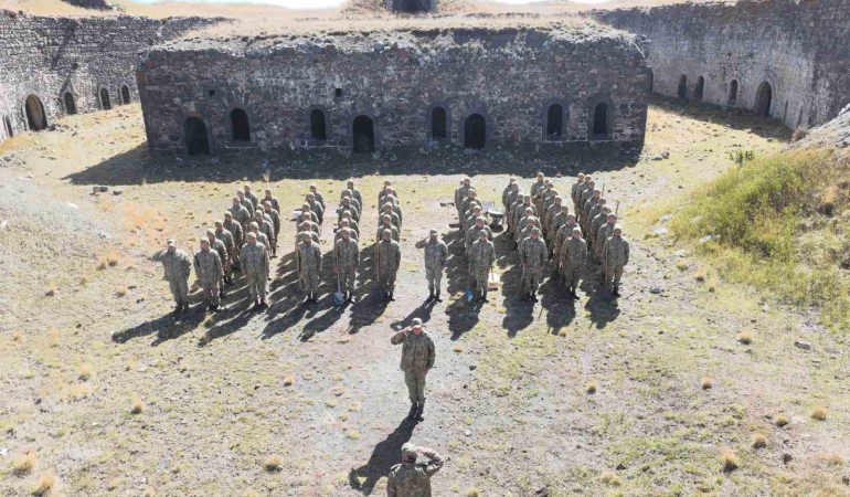 Mehmetçi̇k 147 Yıl Sonra Bi̇r Kez Daha Tabyalarda