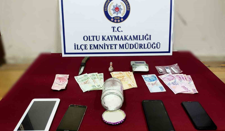Oltuda Uyuşturucu Operasyonu
