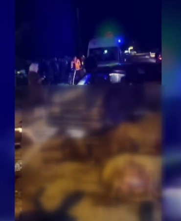 Otomobi̇l Koyun Sürüsüne Çarptı; 6 Yaralı, 20 Koyun Telef Oldu