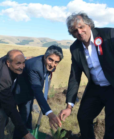 Sarıkamış Şehi̇tleri̇ Adına Fi̇danlar Toprakla Buluştu