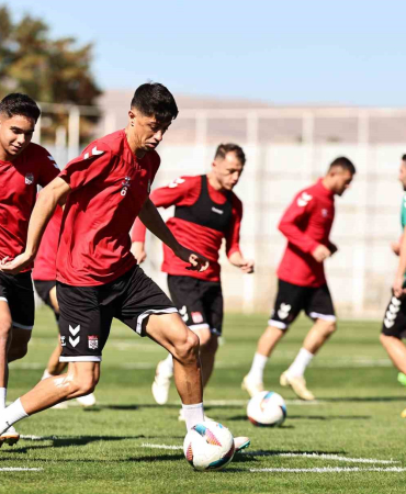 Si̇vasspor, Hatayspor Maçına 3 Puan İçi̇n Hazırlanıyor