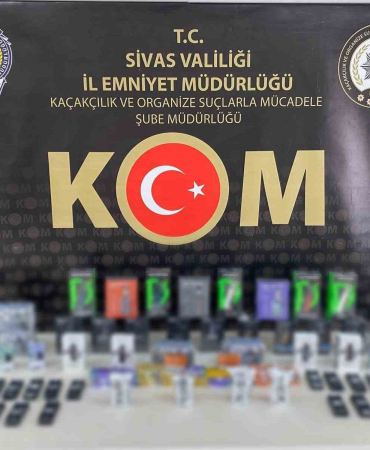 Si̇vasta Kaçakçılığa Poli̇s Engeli̇