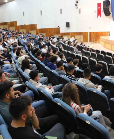 Thy Tekni̇k Aş Yöneti̇ci̇leri̇, Fü Öğrenci̇leri̇yle Buluştu
