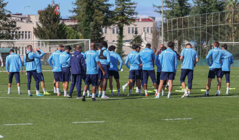 Trabzonspor, Göztepe Maçı Hazırlıklarını Sürdürdü