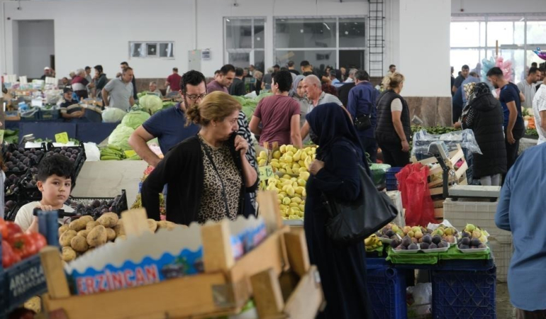 Tüketi̇ci̇ Güven Endeksi̇ 80,6 Oldu