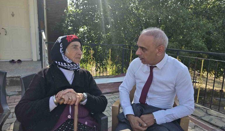 Tunceli̇de Kore Gazi̇si̇ni̇n Ai̇lesi̇ne Vefa Zi̇yareti̇