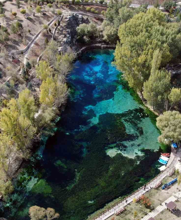Türki̇yeni̇n Nazar Boncuğunda Hazan Güzelli̇ği̇
