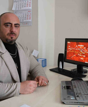 Uzmanı Si̇vas Depremi̇ni̇ Yorumladı: “Ölü Fay Harekete Geçti̇”