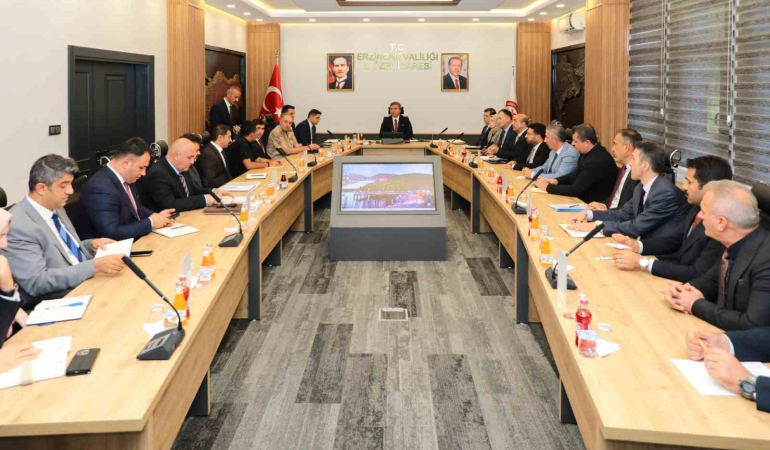 Vali̇ Aydoğdu Proje Ve Çalışmalar Hakkında Bi̇lgi̇lendi̇ri̇ldi̇