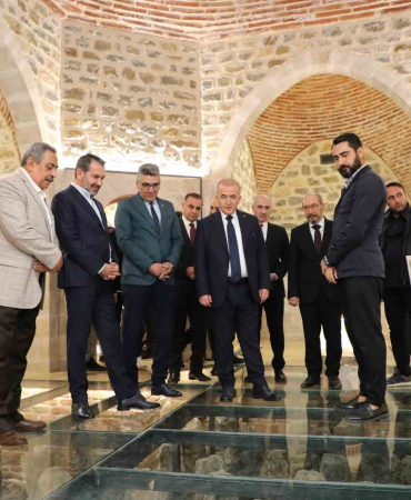 Vali̇ Hati̇poğlu Ve Başkan Şeri̇foğulları, Müzelerde İncelemelerde Bulundu