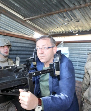 Vali̇ Zi̇ya Polat, Şahi̇ntepe Üs Bölgesi̇nde