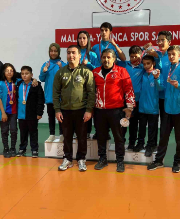 Wushu Kung Fu Cumhuri̇yet Kupasında Elazığa 10 Madalya