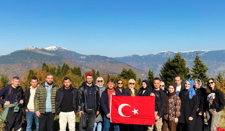KELKİT TÜRK EĞİTİM-SEN AİLESİNDEN ÖRÜMCEK ORMANLARI GEZİSİ