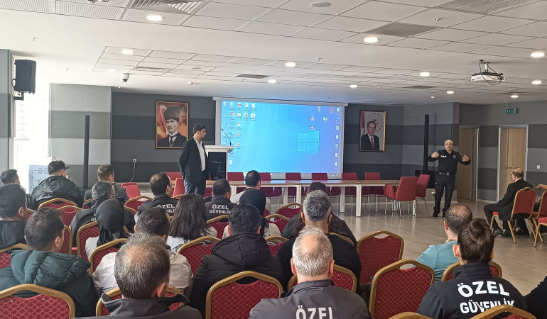 Özel güvenlik görevlilerine eğitim verildi