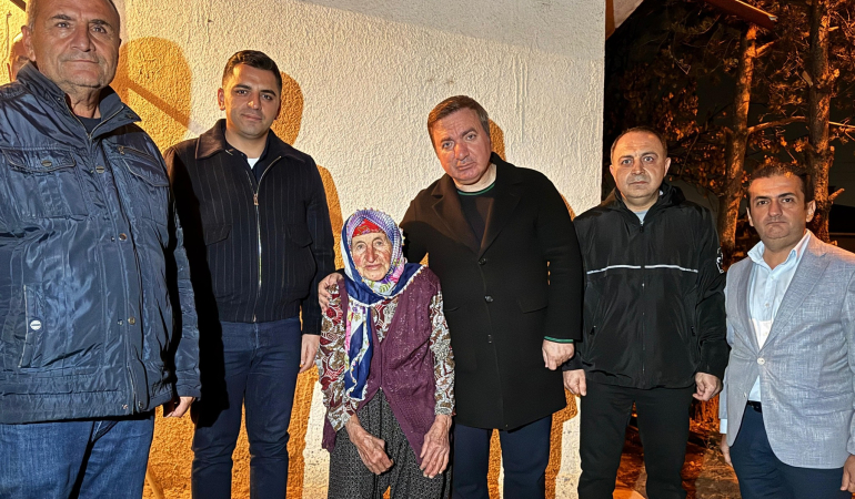 ‘Dilber Anneyi’ Vali Aydoğdu Evinde Ziyaret Etti
