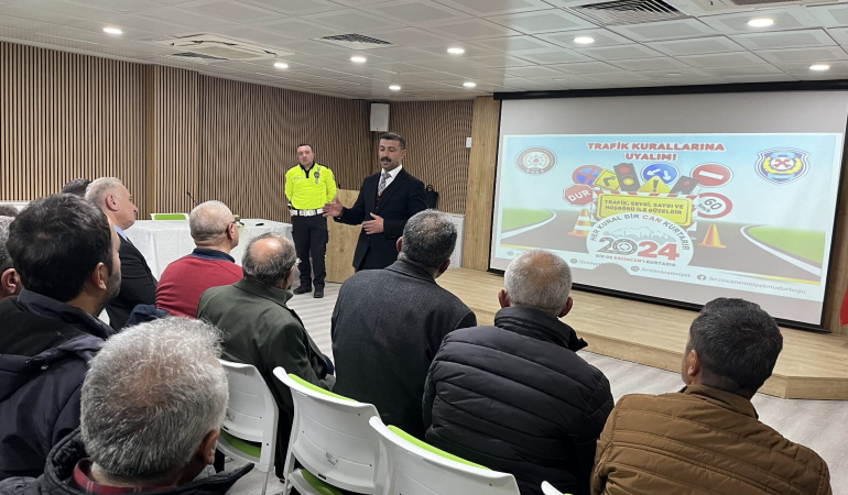 Taksicilere “Etkili İletişim ve Turizm Değerlerimiz” Konulu Seminer Verildi