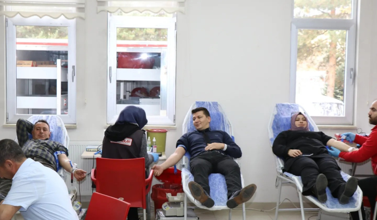 Kan bağışına destekte bulundular