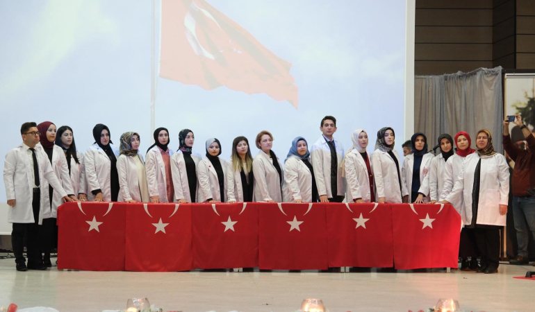 Erzincan’da öğretmenler günü kutlandı