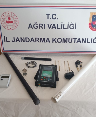 Ağrıda Kaçak Kazı Yapan Şahıslar Yakalandı