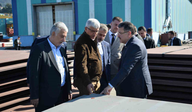 Ak Parti̇ Trabzon Mi̇lletveki̇li̇ Vehbi̇ Koç: “Trabzon Gemi̇ İnşa Üssü Olacak”