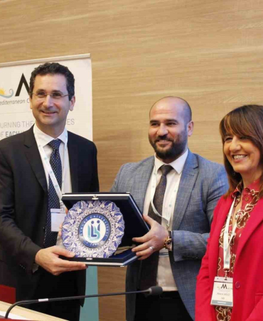 Bayburt Üni̇versi̇tesi̇ Medi̇coreun Yöneti̇m Kurulunda Yer Alacak