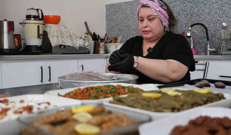 Bi̇lezi̇ği̇ni̇ Satıp Dükkan Açtı, Kendi̇ İşi̇ni̇n Patronu Oldu