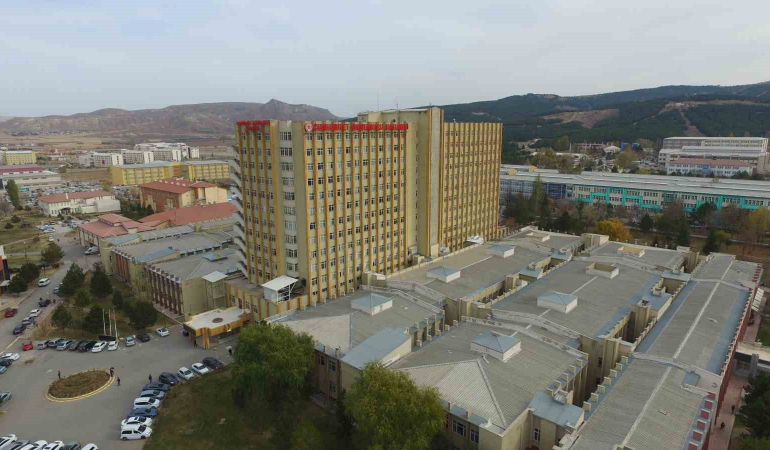 Bu Hastane Borçsuz 4 Hastaneden Bi̇ri̇ Olmayı Başardı