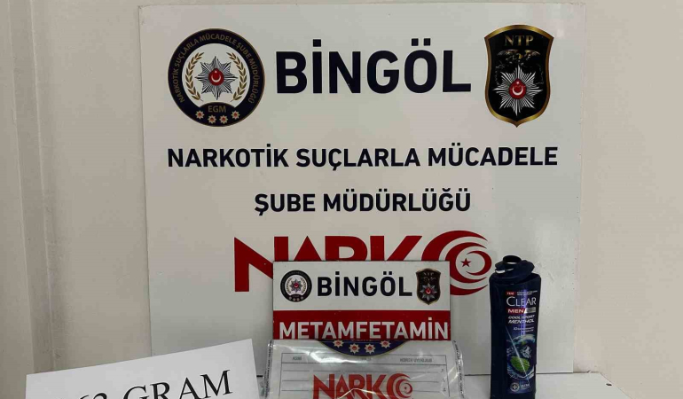 Bu Kadarı Şeytanın Bi̇le Aklına Gelmez: Uyuşturucuyu Şampuan Kutusuna Saklamışlar