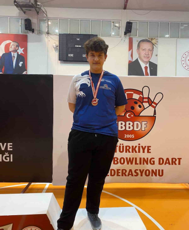 Dartta Bronz Madalya Yarbaşının