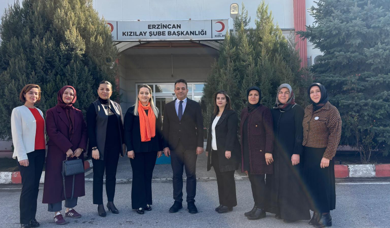 Kızılay Kadın Erzincan Kurucu Teşkilat Başkanlığına Tülay Arıoğlu atandı