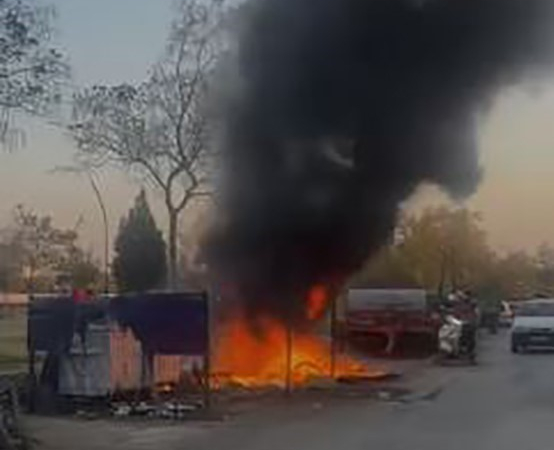 Elazığda Hurda Atıklar Alev Alev Yandı