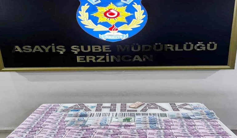 Erzi̇ncanda Kumar Oynatılan Eve Baskın