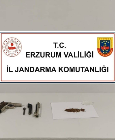 Erzurumda Jandarma Kaçakçılara Geçi̇t Vermi̇yor