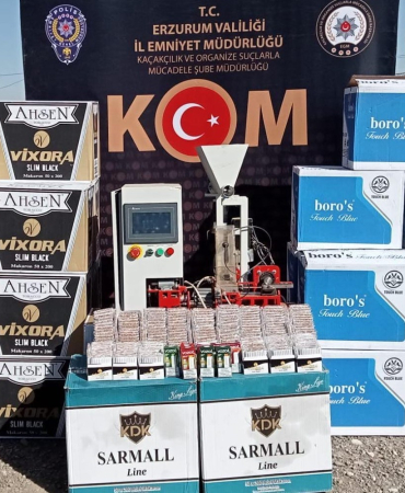 Erzurumda Kaçak Si̇gara Operasyonu